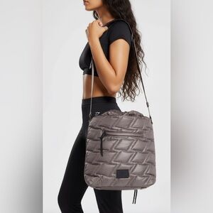 GYMSHARK Quilted Yoga Tote